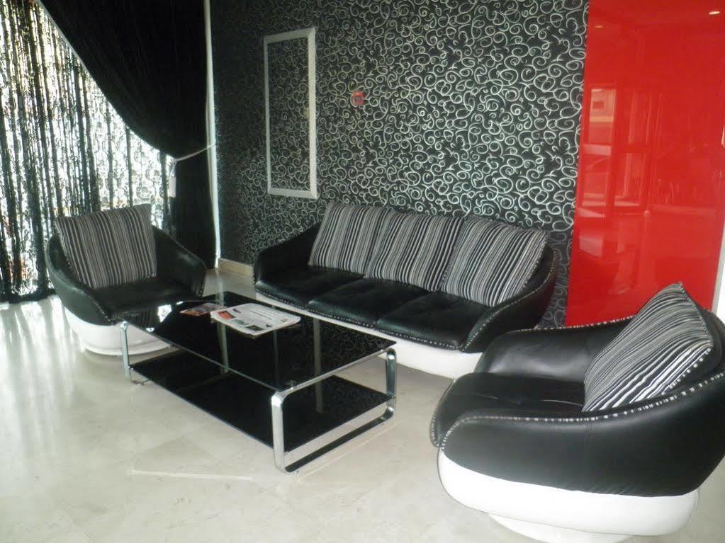 Imperial Suites Hotel Manama Exterior photo